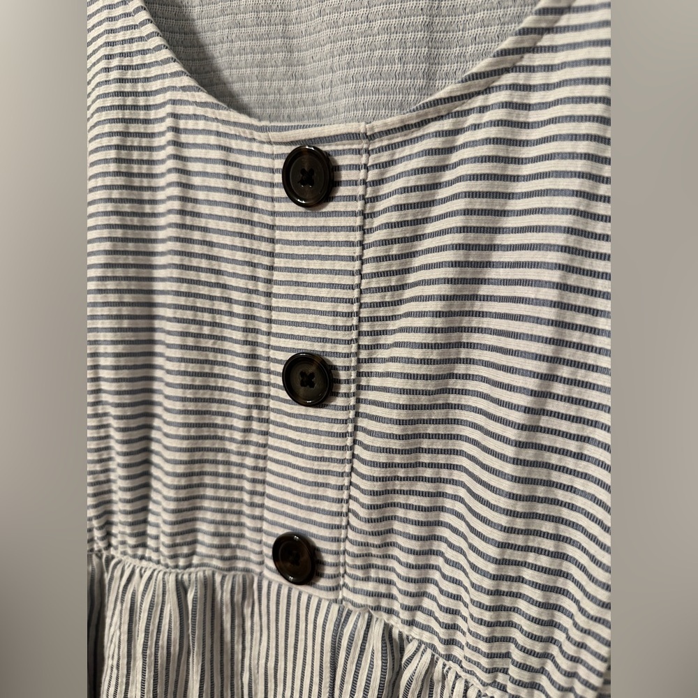 a:glow Maternity White and Blue Striped Dress, size L - Picture 3 of 5